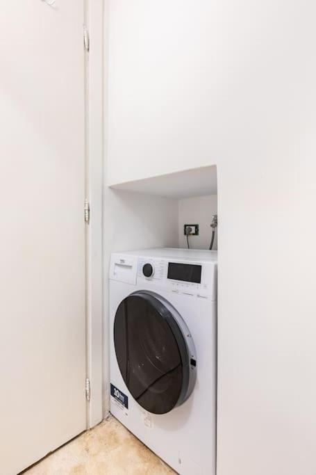 Bottega Augustea Duplex Apartment In Monti โรม ภายนอก รูปภาพ