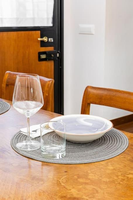 Bottega Augustea Duplex Apartment In Monti โรม ภายนอก รูปภาพ