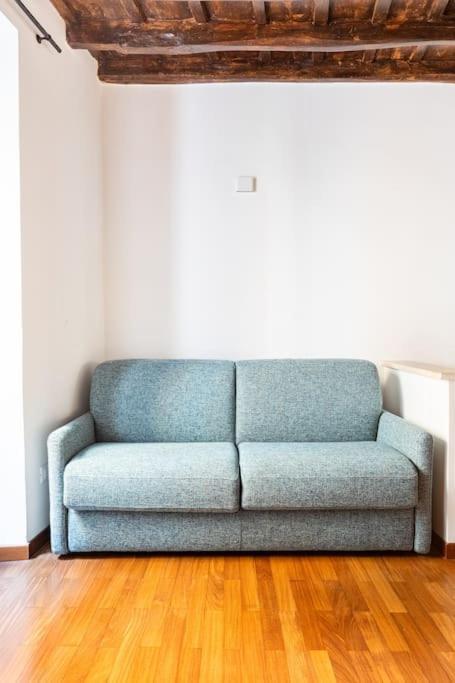 Bottega Augustea Duplex Apartment In Monti โรม ภายนอก รูปภาพ